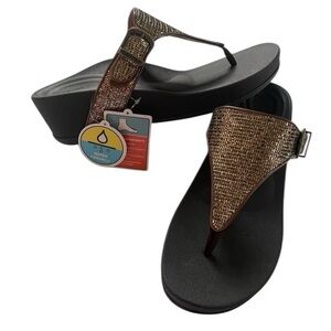 Aetrex Kate Bronze Platform Sandals 🩴 Women’s 10 Brand new with tags NIB